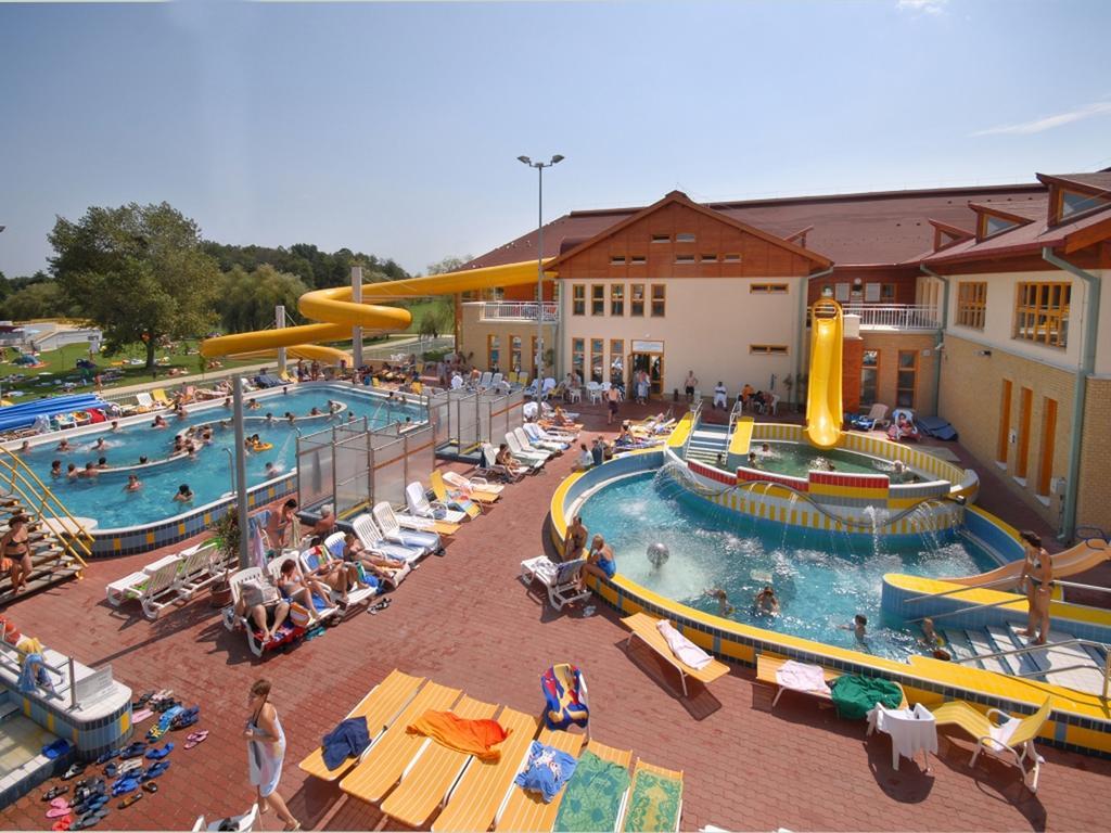Relax Apartment House Zalakaros Exterior foto